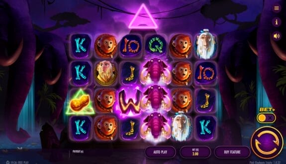 Pink Elephants Trinity: Thunderkick kolikkopeli